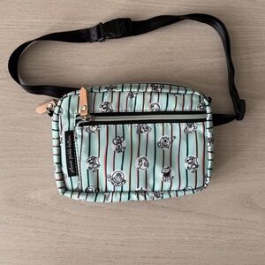 💗Disney Petunia Pickle Bottom Fanny Pack Bag💗